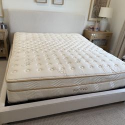 Saatva Classic 14.5” Plush Soft - King Mattress 