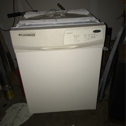 Dishwasher Whirlpool 