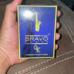 Size 2 1/2 Tenor Sax Bravo Synthetic Reeds