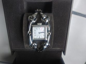 Gucci watch