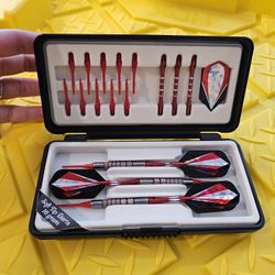 Vintage - Dart World Caesar Platinum 80% Tungsten Professional Darts