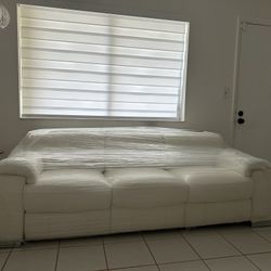 White Sofa 