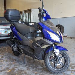 2013 GMW R1 49cc scooter