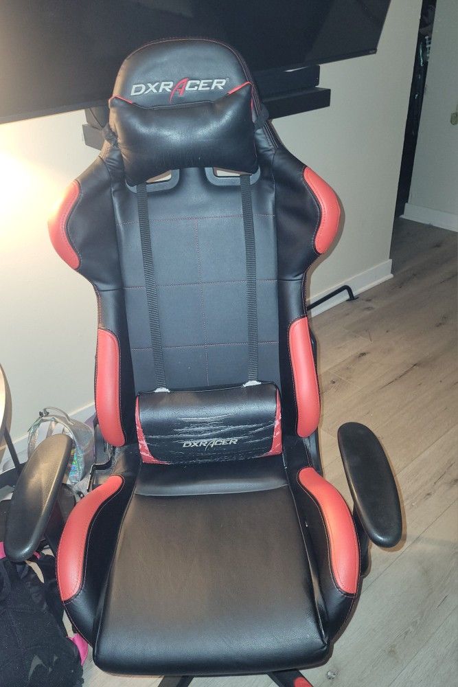 Used DX racer Chair