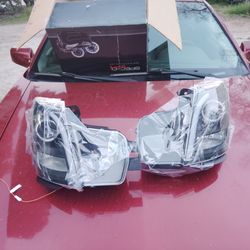 Aftermarket headlights for 2003-2007 Cadillac CTS