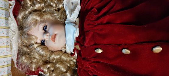 Beautiful Collector Doll Still In Box
