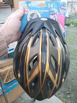 Bicycle helmet