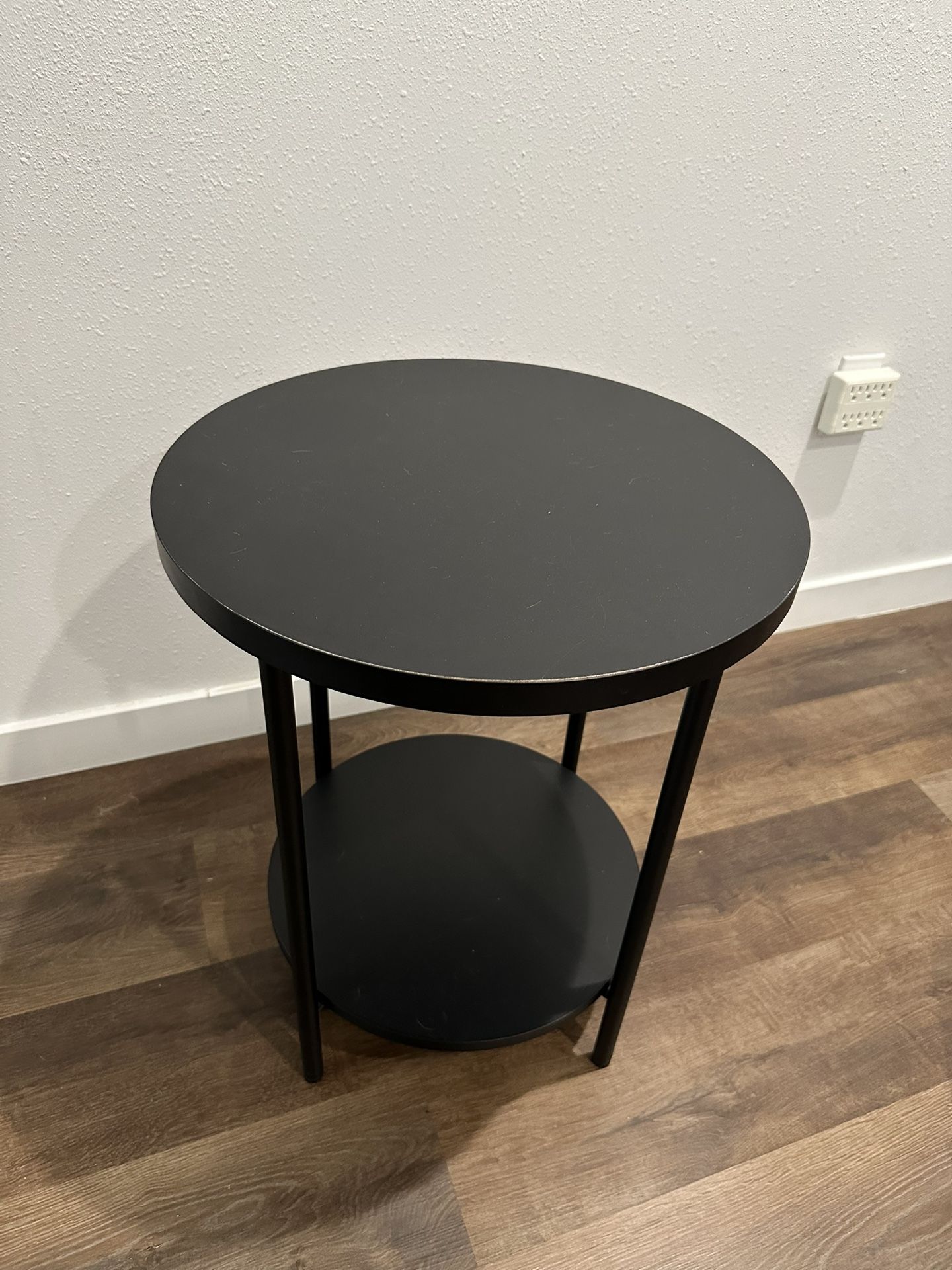 End Table (8 available)