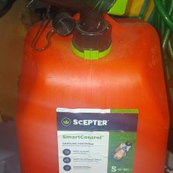 5 Gallon Gas Cans