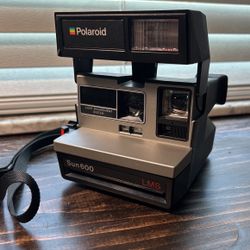 Polaroid Sun 600 LMS Instant Film Camera