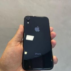 iPhone XR Unlocked With Warranty 