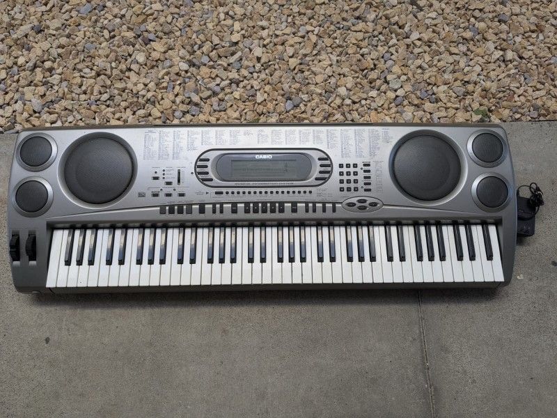 Casio Wk 1800 Keyboard