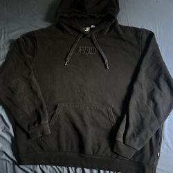 blacks men’s puma hoodie