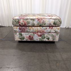 Ethan Allen Floral Upholstered Ottoman with Burgundy Piping
