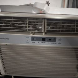 Frigidaire Window A/C Unit