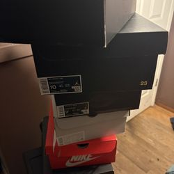 Air Jordan Nike Empty Show Boxes Five Size 10s And One Size 9.5