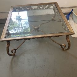 Coffee & Side table 