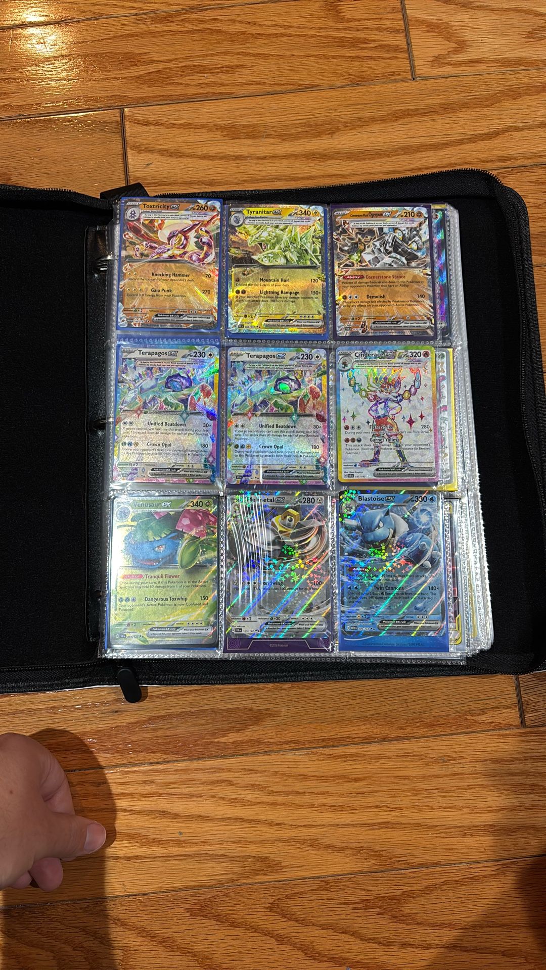 POKEMON CARD COLLECTION 