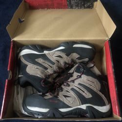 Brand New Wolverines Hiking Boots / Work Boots 