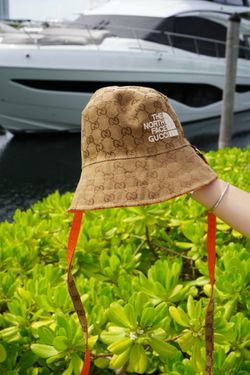 hat