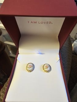 10k Gold Vintage, Porcelain Rose Painted Earrings