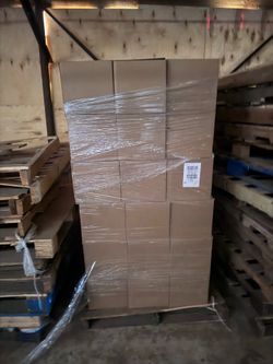 1 pallet of 8L Chicken feeders and waterer for $350