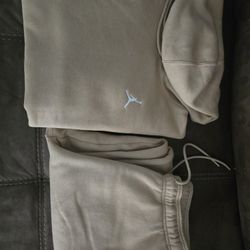 Jordan Hoodie and joggers