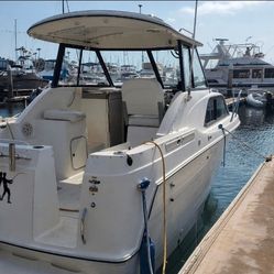 2006 Bayliner Classic 242 Cabin Cruiser