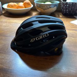 NEW Kids GIRO Bike Helmet W/ MIPS