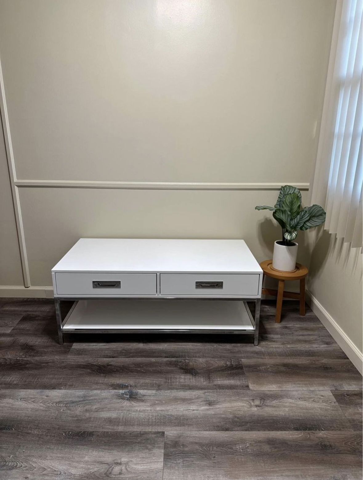 High Gloss Coffee Table