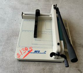 HFS(R) Heavy Duty Guillotine Paper Cutter Bundle - A4, 12'' Blade, 400 Sheet Capacity