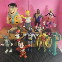 LOT OF TOYS VINTAGE FIGURES CARTOON, ACTION GIGURES