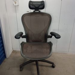 Herman Miller Aeron Size C Fully Ergonomic 