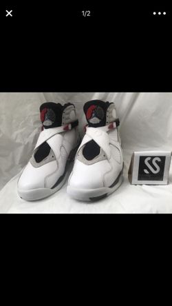 Size 10.5 Bugs bunny Retro Jordan 8