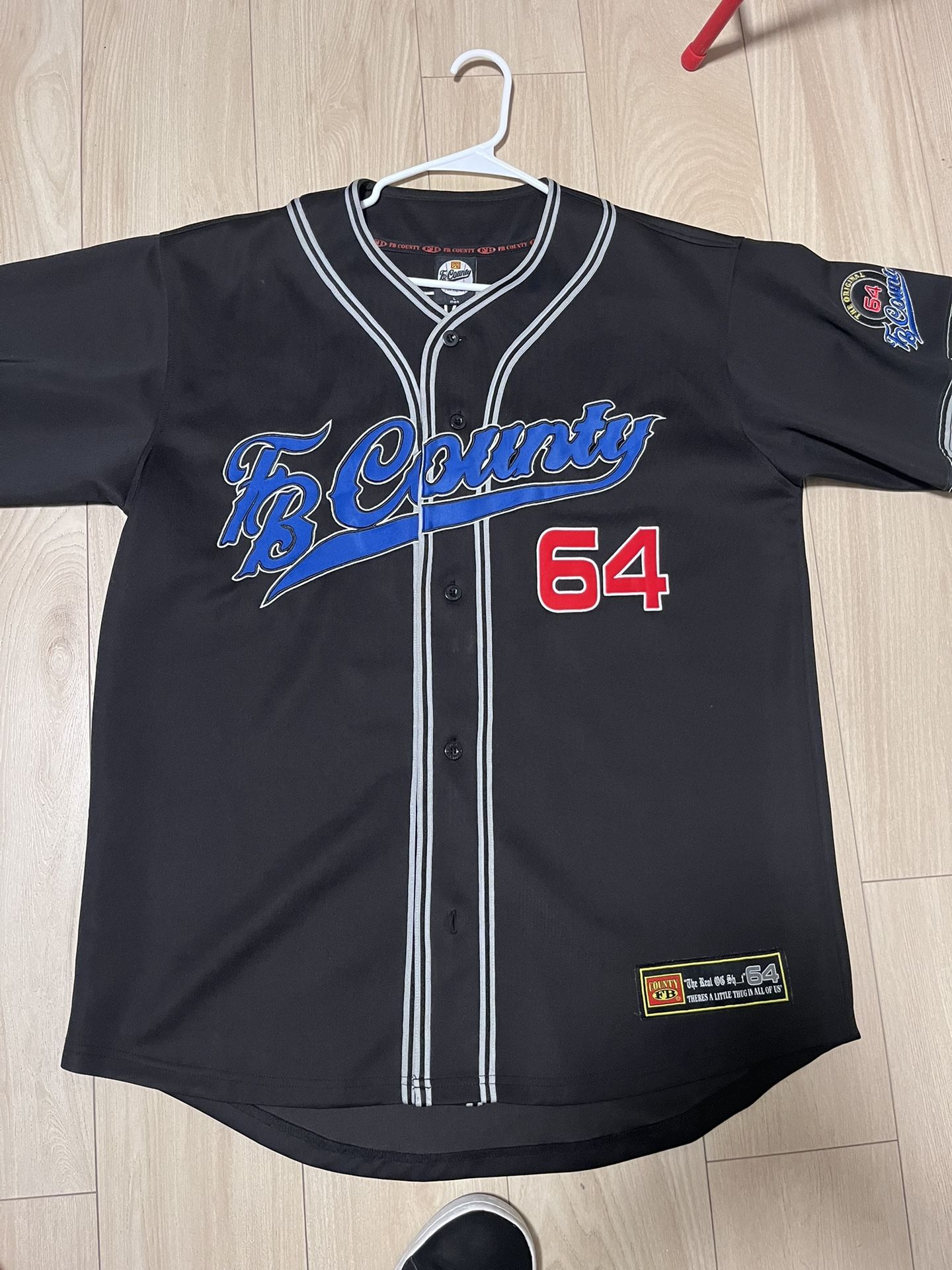 Selling FB County Classic Signature Jersey Size L