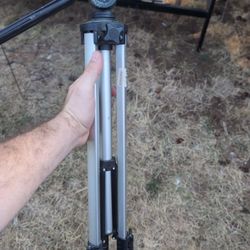 Vivitar Tripod