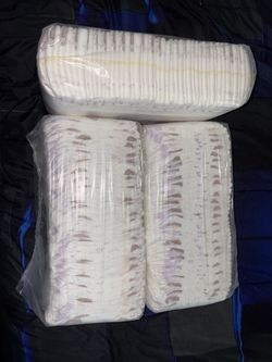 Kirkland diapers size 1
