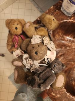 Vintage Boyd's Bears
