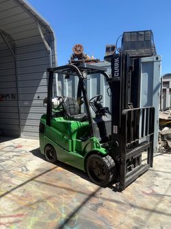 Forklift