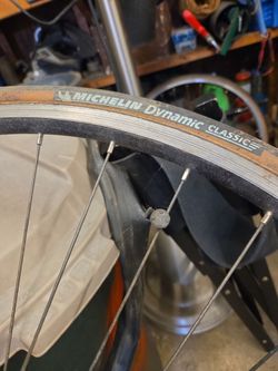 2 Bicycle Rims an tires AT-750 MICHELIN tires700x250c