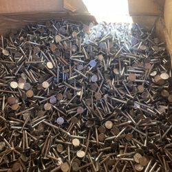 Roofing Nails 