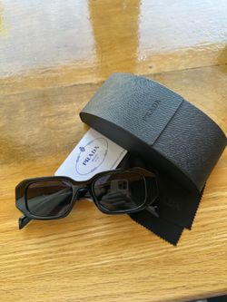 Women sunglasses, Prada