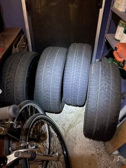 235/65R-17 PIRELLI SCORPION WINTER XL