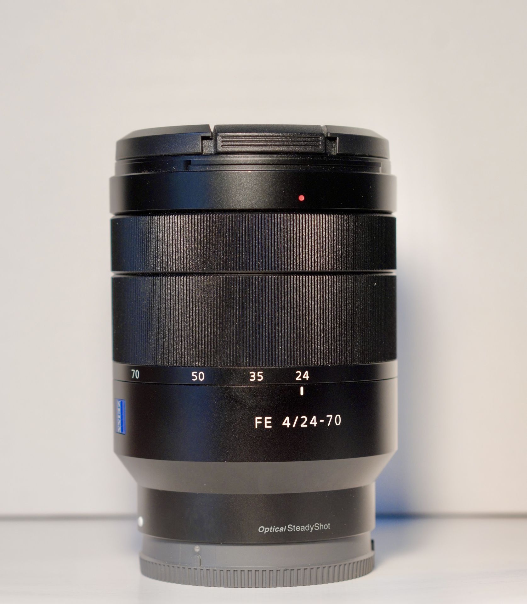 Sony Vario-Tessar T* FE 24-70 mm F4 ZA OSS Lens