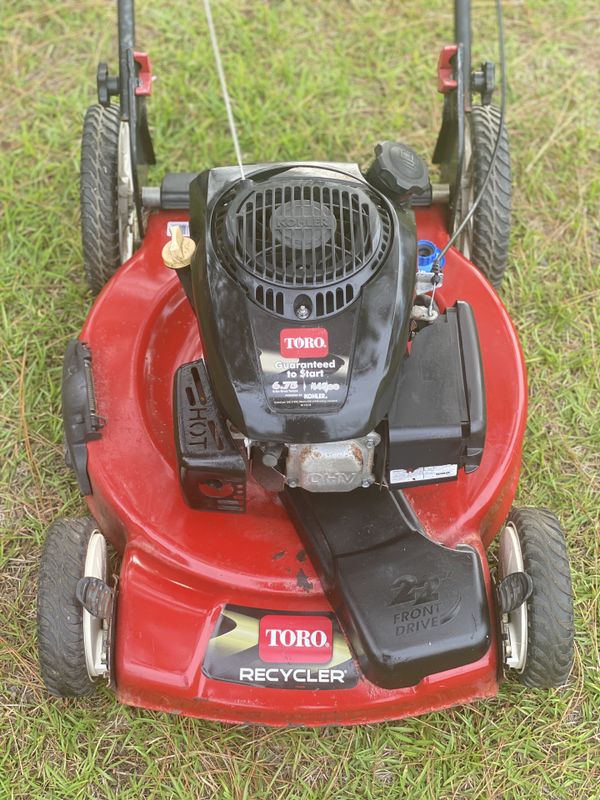 lawn mower Toro 6.75 hp self propelled for Sale in Gulf Breeze, FL