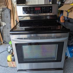 LG Glass Cooktop Range And Oven