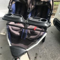 Double Bob Stroller With Cup Holders And Double Snack Tray