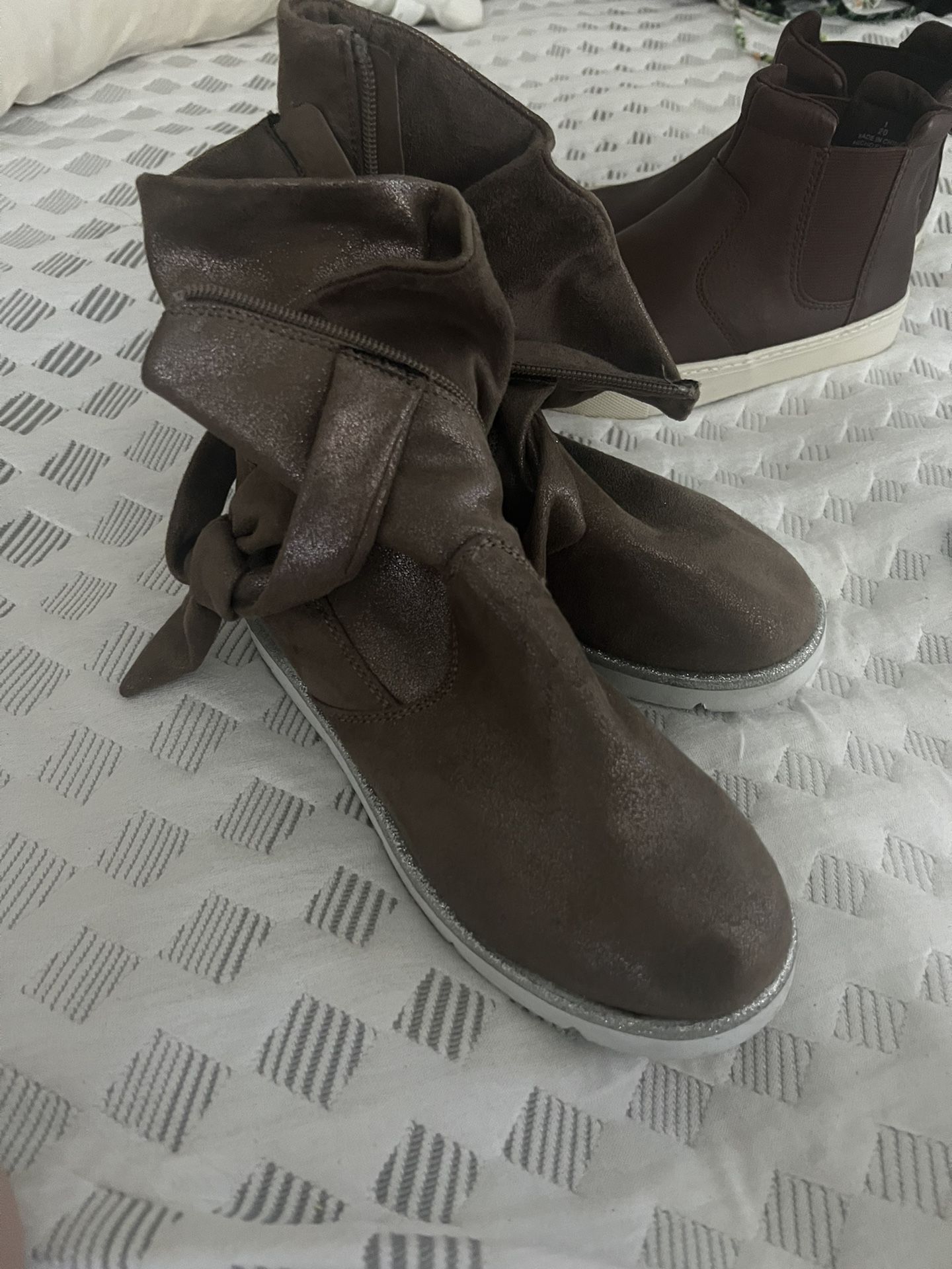 Cute Rose Gold Buddies