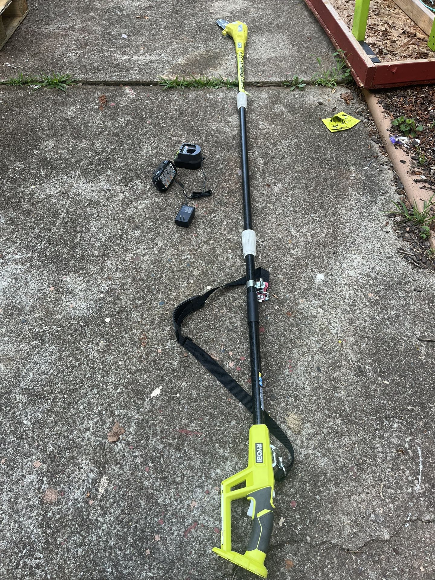 RYOBI ONE+ 18V 8 in.Pole Saw with 1.5 Ah Battery and Charger 80