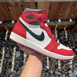Jordan 1 High Lost and Found (Size 2Y, 2.5Y, 5.5Y, 6.5Y, 7Y)